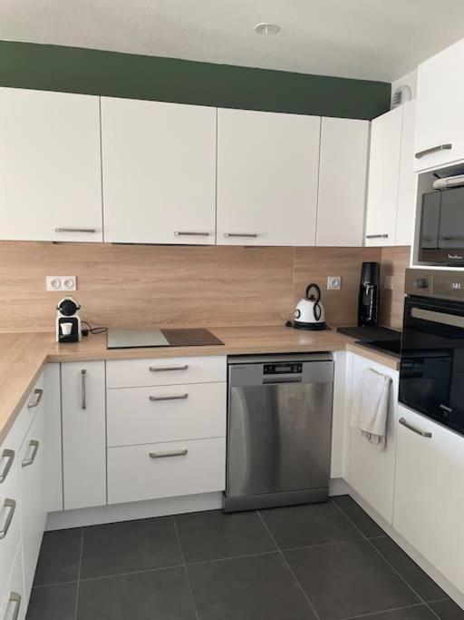Apartment Between City Center And Beachs مونبيلييه المظهر الخارجي الصورة
